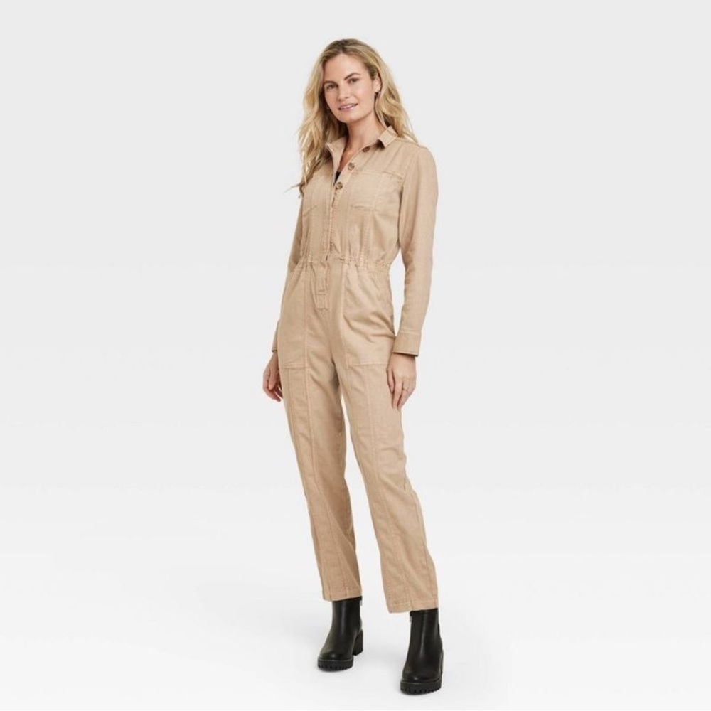 NWOT Universal Thread Women's Long Sleeve Button-Front Coveralls Tan